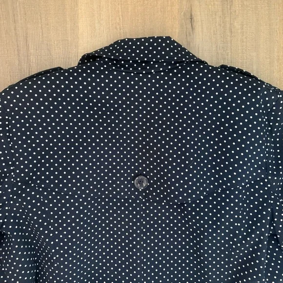 London Fog Navy Polka Dot Cotton and Spandex Trench Like / Rain Coat 🧥 - Picture 8 of 11
